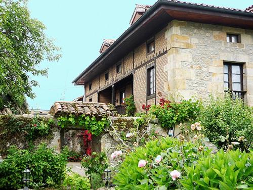 Gasthaus Posada Vallejo Periedo Exterior foto